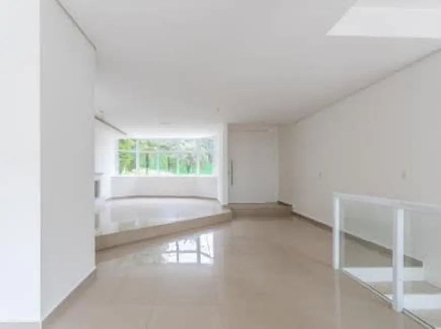 Foto 2 de Sobrado com 4 quartos à venda, 442m2 em Alphaville, Santana De Parnaiba - SP