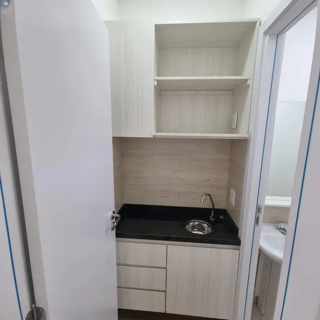 Foto 4 de Sala Comercial com 1 quarto à venda, 30m2 em Santana De Parnaiba - SP