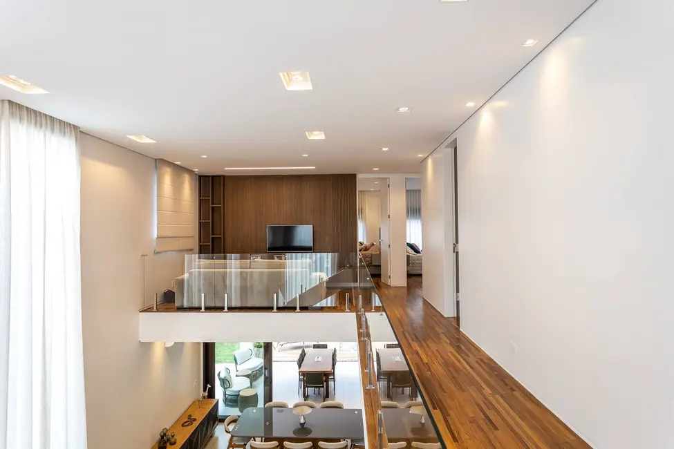 Foto 9 de Sobrado com 4 quartos à venda, 349m2 em Alphaville, Santana De Parnaiba - SP