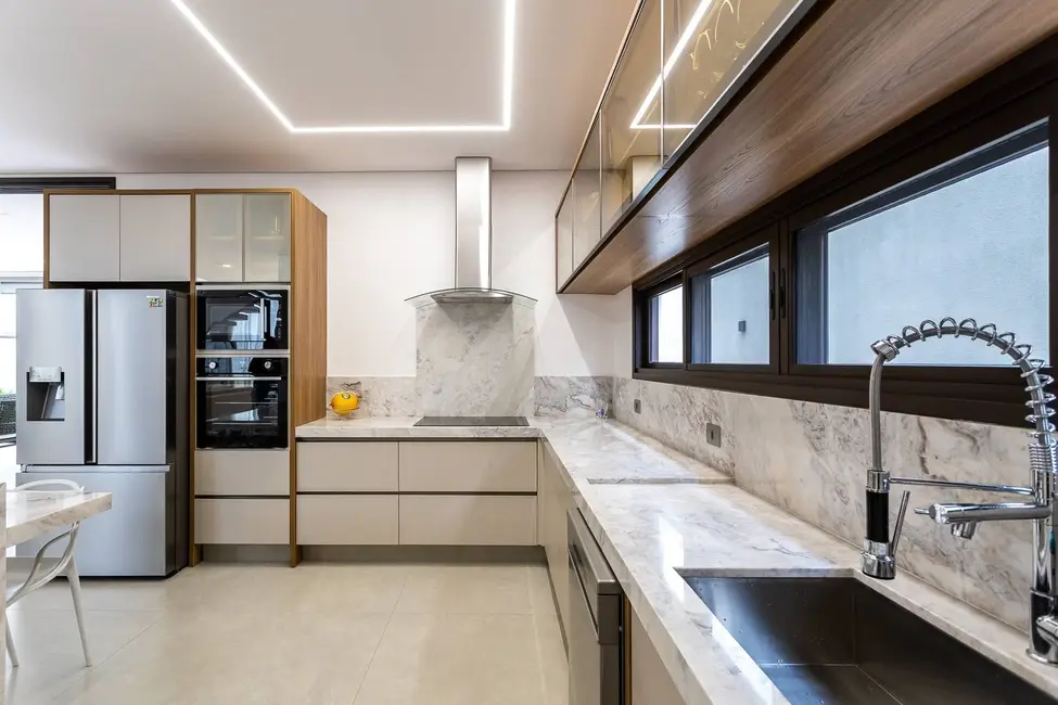 Foto 8 de Sobrado com 4 quartos à venda, 349m2 em Alphaville, Santana De Parnaiba - SP