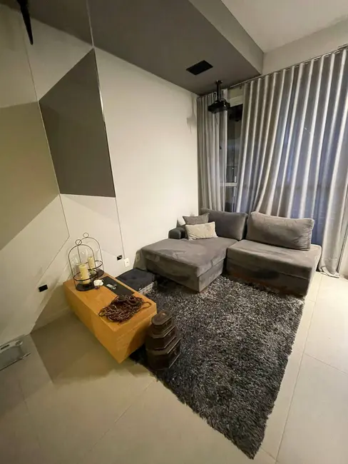 Foto 3 de Apartamento com 1 quarto à venda, 50m2 em Santana De Parnaiba - SP