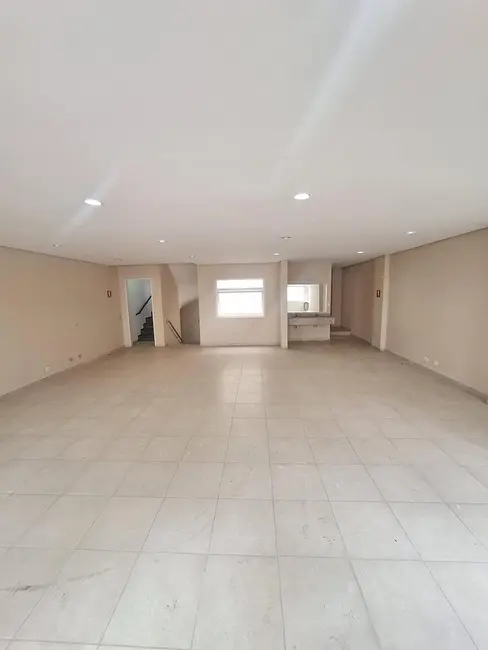 Prédio Inteiro com 4 quartos para alugar, 227m2 em Barueri - SP - imagem 3 Foto 3 de Prédio Inteiro com 4 quartos para alugar, 227m2 em Barueri - SP
