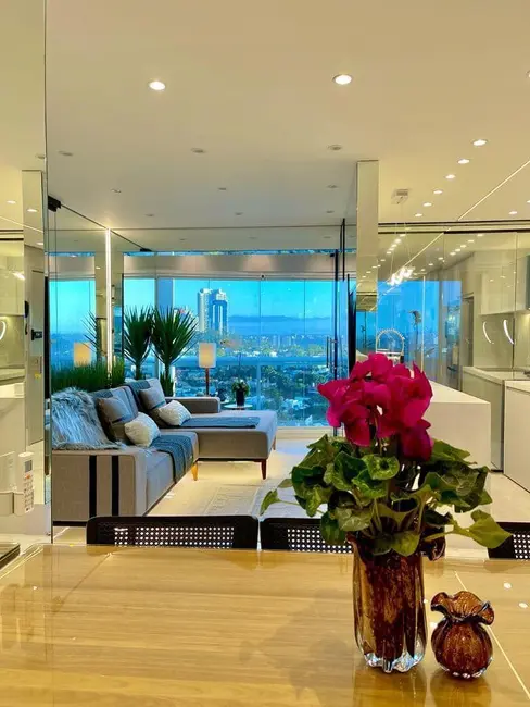 Foto 1 de Apartamento com 2 quartos à venda, 70m2 em Barueri - SP