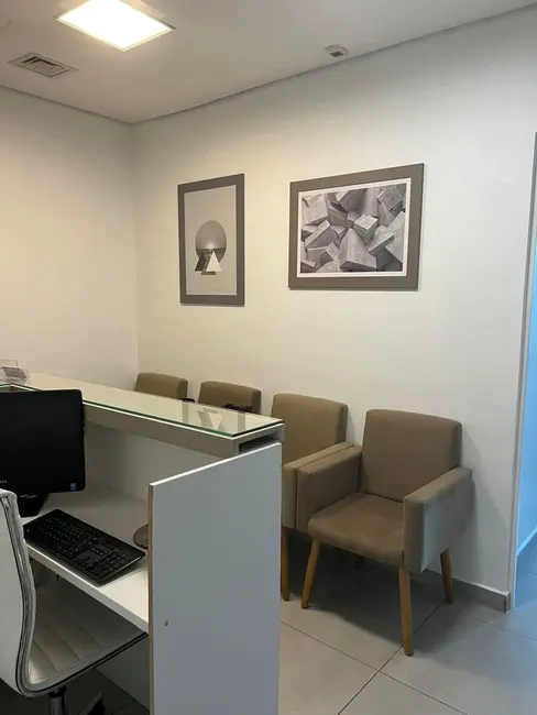 Foto 1 de Sala Comercial com 2 quartos para alugar, 53m2 em Sítio Tamboré Alphaville, Barueri - SP