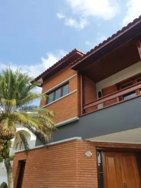 Foto 1 de Sobrado com 3 quartos à venda, 320m2 em Alphaville, Santana De Parnaiba - SP