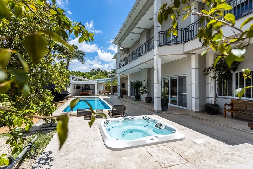 Foto 1 de Sobrado com 4 quartos à venda, 790m2 em Alphaville, Santana De Parnaiba - SP