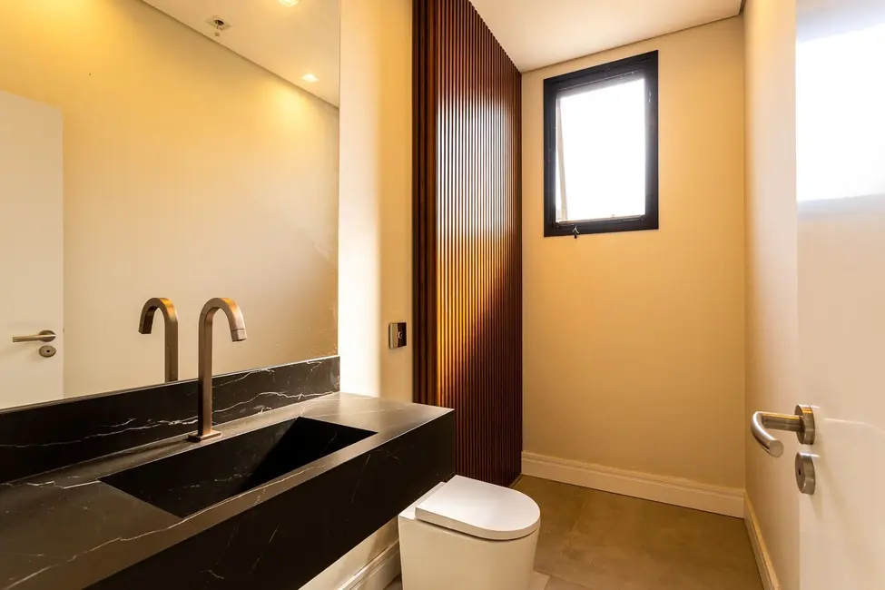 Foto 8 de Sobrado com 4 quartos à venda, 440m2 em Alphaville, Santana De Parnaiba - SP