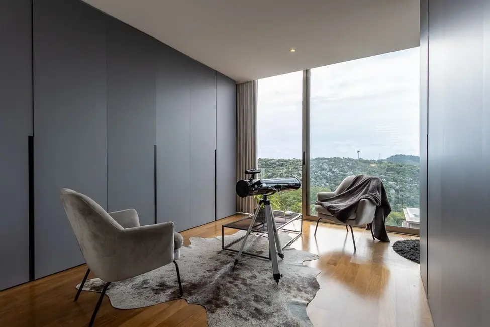 Foto 9 de Sobrado com 4 quartos à venda, 303m2 em Alphaville, Santana De Parnaiba - SP