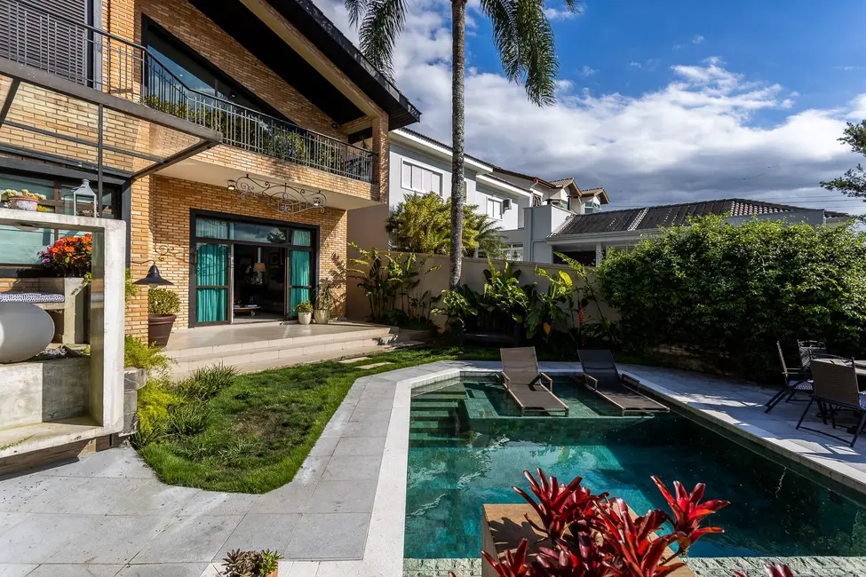 Foto 1 de Sobrado com 4 quartos à venda, 500m2 em Alphaville, Santana De Parnaiba - SP