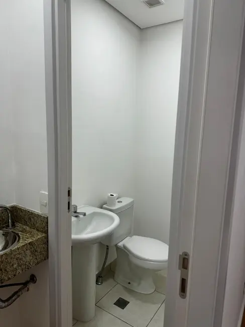 Foto 4 de Sala Comercial com 1 quarto para alugar, 33m2 em Santana De Parnaiba - SP