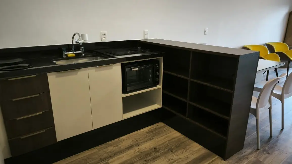 Foto 4 de Apartamento com 1 quarto para alugar, 38m2 em Santana De Parnaiba - SP