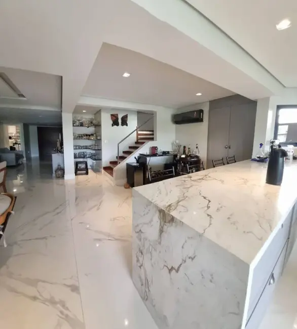 Foto 7 de Casa de Condomínio com 3 quartos à venda, 360m2 em Alphaville, Santana De Parnaiba - SP