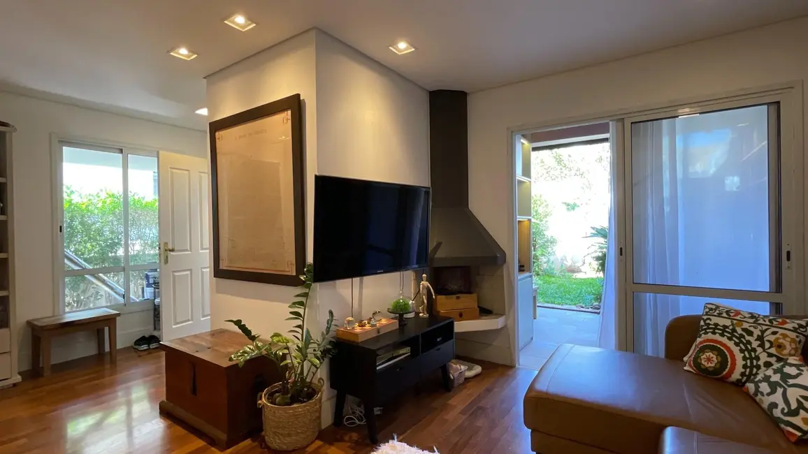 Foto 3 de Sobrado com 3 quartos à venda, 224m2 em Alphaville, Santana De Parnaiba - SP