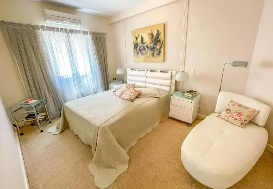 Foto 6 de Sobrado com 4 quartos à venda, 360m2 em Alphaville Residencial Zero, Barueri - SP