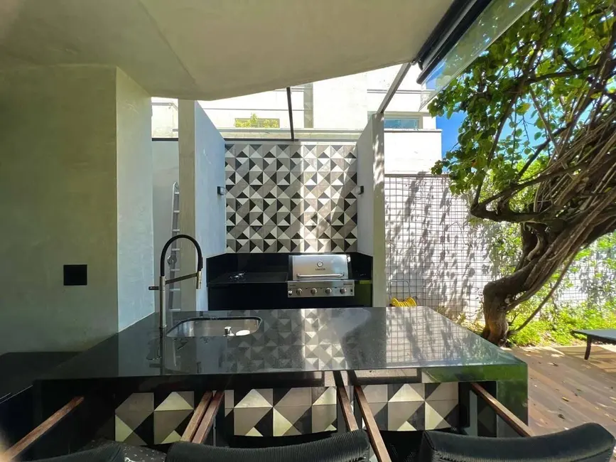 Foto 3 de Sobrado com 3 quartos à venda, 380m2 em Alphaville Residencial Dois, Barueri - SP