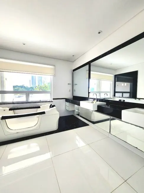 Foto 8 de Sobrado com 4 quartos à venda, 525m2 em Alphaville Residencial Dois, Barueri - SP