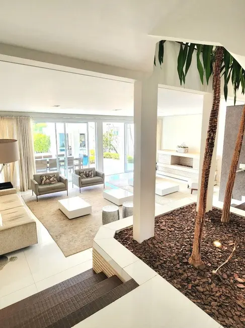 Foto 3 de Sobrado com 4 quartos à venda, 525m2 em Alphaville Residencial Dois, Barueri - SP