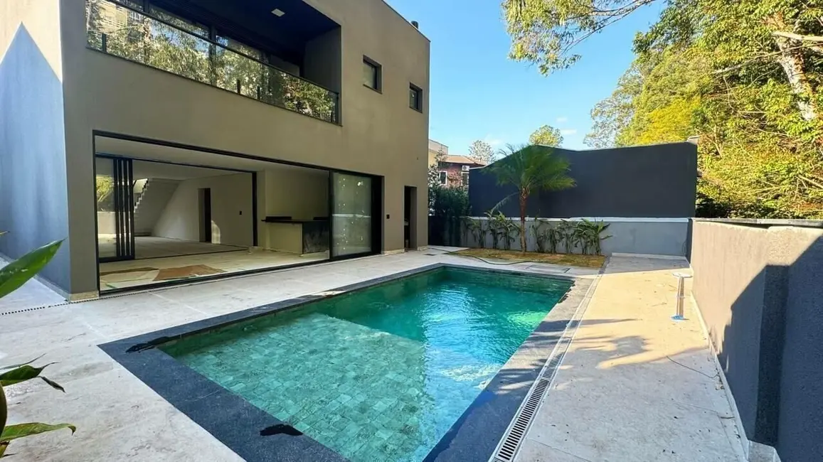 Foto 3 de Sobrado com 6 quartos à venda, 400m2 em Alphaville, Santana De Parnaiba - SP