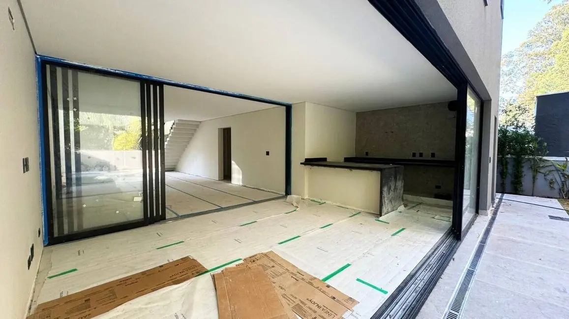 Foto 6 de Sobrado com 6 quartos à venda, 400m2 em Alphaville, Santana De Parnaiba - SP