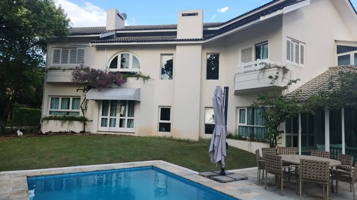 Foto 1 de Sobrado com 4 quartos à venda, 400m2 em Alphaville, Santana De Parnaiba - SP