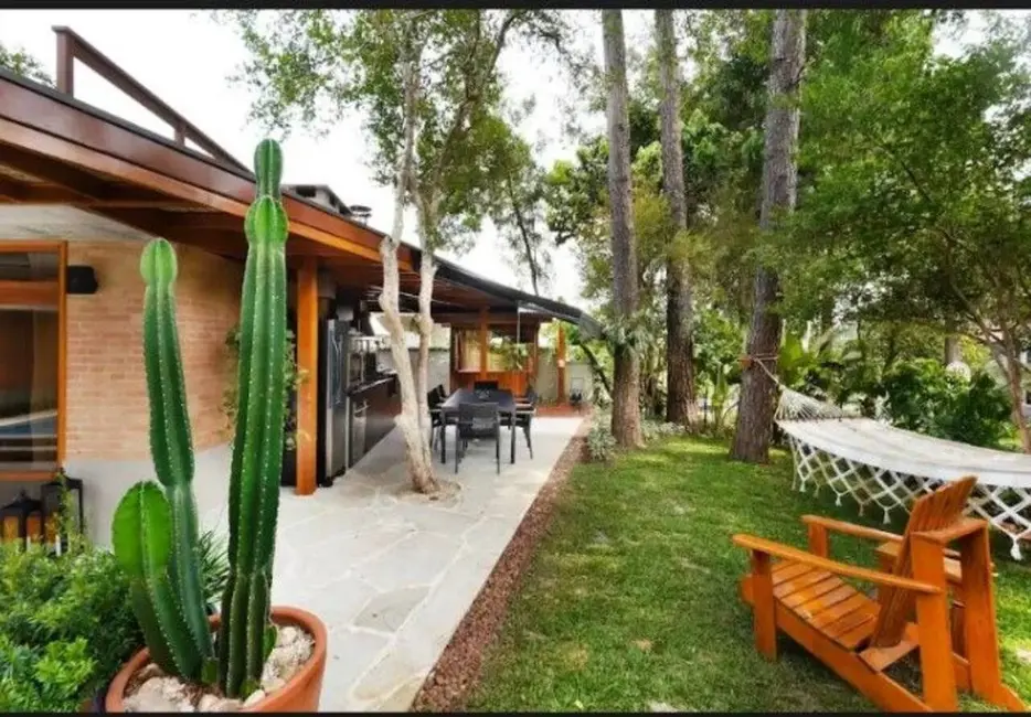 Foto 5 de Sobrado com 5 quartos à venda, 695m2 em Alphaville, Santana De Parnaiba - SP