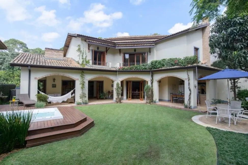 Foto 1 de Sobrado com 4 quartos à venda, 400m2 em Alphaville, Santana De Parnaiba - SP