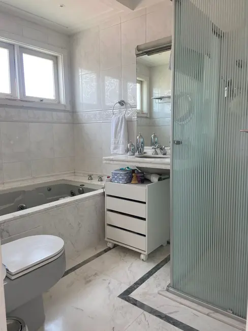 Foto 9 de Sobrado com 4 quartos à venda, 371m2 em Alphaville, Santana De Parnaiba - SP