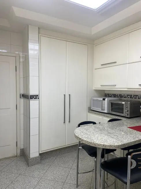 Foto 4 de Sobrado com 4 quartos à venda, 371m2 em Alphaville, Santana De Parnaiba - SP