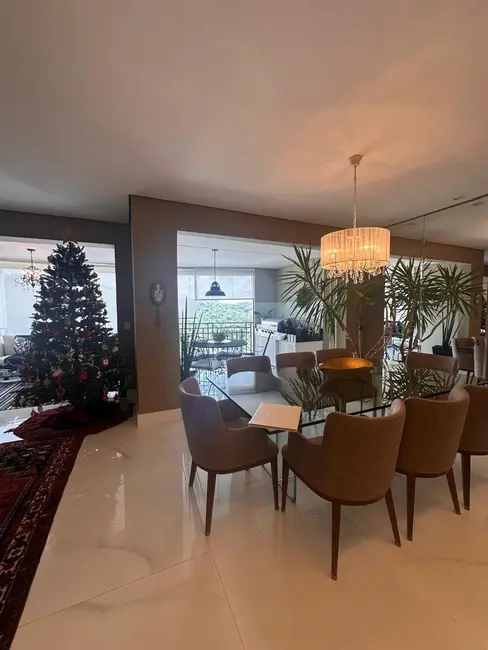 Apartamento com 3 quartos à venda, 201m2 em Tamboré, Santana De Parnaiba - SP - imagem 9 Foto 9 de Apartamento com 3 quartos à venda, 201m2 em Tamboré, Santana De Parnaiba - SP