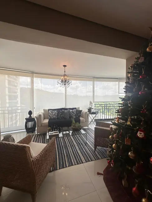 Apartamento com 3 quartos à venda, 201m2 em Tamboré, Santana De Parnaiba - SP - imagem 6 Foto 6 de Apartamento com 3 quartos à venda, 201m2 em Tamboré, Santana De Parnaiba - SP