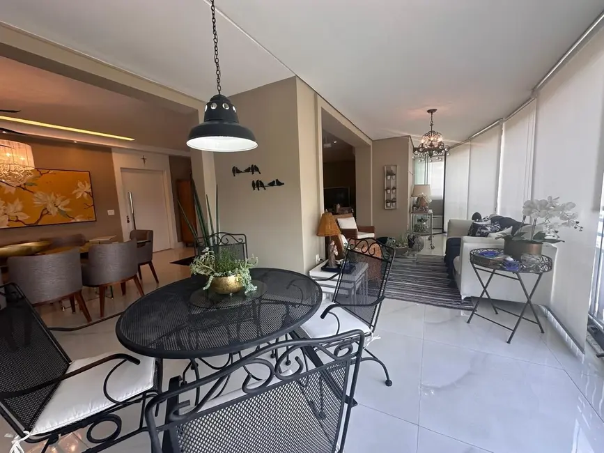 Apartamento com 3 quartos à venda, 201m2 em Tamboré, Santana De Parnaiba - SP - imagem 7 Foto 7 de Apartamento com 3 quartos à venda, 201m2 em Tamboré, Santana De Parnaiba - SP