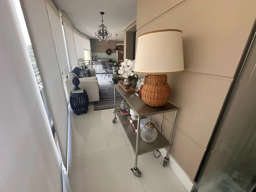 Apartamento com 3 quartos à venda, 201m2 em Tamboré, Santana De Parnaiba - SP - imagem 5 Foto 5 de Apartamento com 3 quartos à venda, 201m2 em Tamboré, Santana De Parnaiba - SP