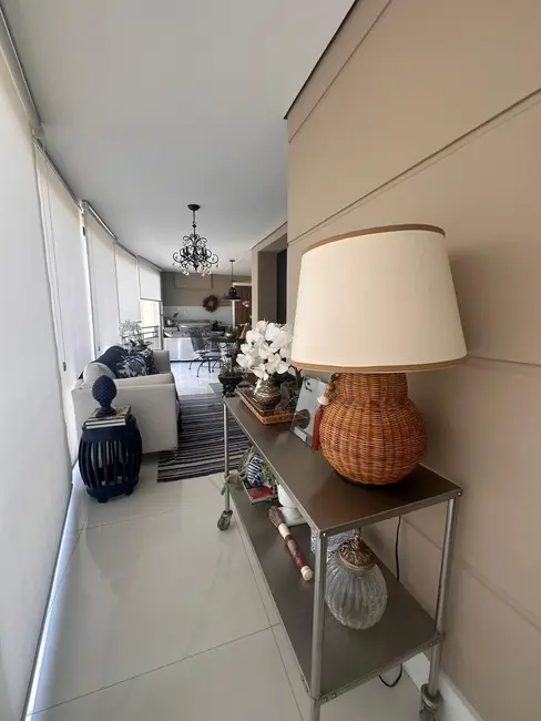 Apartamento com 3 quartos à venda, 201m2 em Tamboré, Santana De Parnaiba - SP - imagem 4 Foto 4 de Apartamento com 3 quartos à venda, 201m2 em Tamboré, Santana De Parnaiba - SP