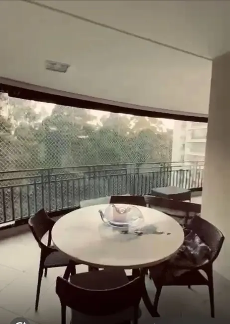 Foto 3 de Apartamento com 3 quartos à venda, 201m2 em Tamboré, Santana De Parnaiba - SP