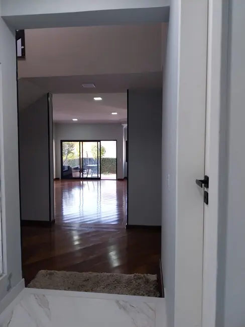 Foto 7 de Sobrado com 5 quartos à venda, 300m2 em Alphaville, Santana De Parnaiba - SP