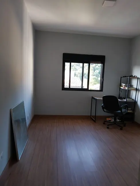 Foto 9 de Sobrado com 5 quartos à venda, 300m2 em Alphaville, Santana De Parnaiba - SP