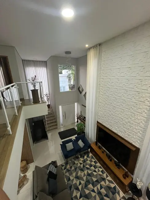 Foto 8 de Sobrado com 3 quartos à venda, 250m2 em Parque Sinai, Santana De Parnaiba - SP