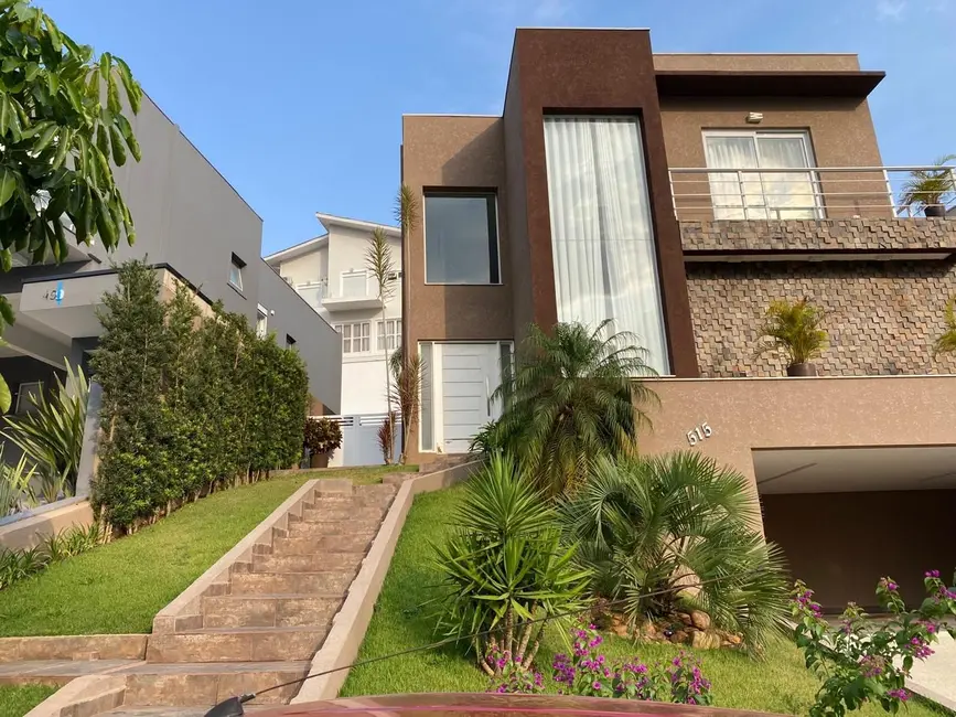 Foto 1 de Sobrado com 3 quartos à venda, 250m2 em Parque Sinai, Santana De Parnaiba - SP