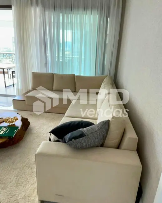 Foto 6 de Apartamento com 3 quartos à venda, 228m2 em Alphaville Conde II, Barueri - SP
