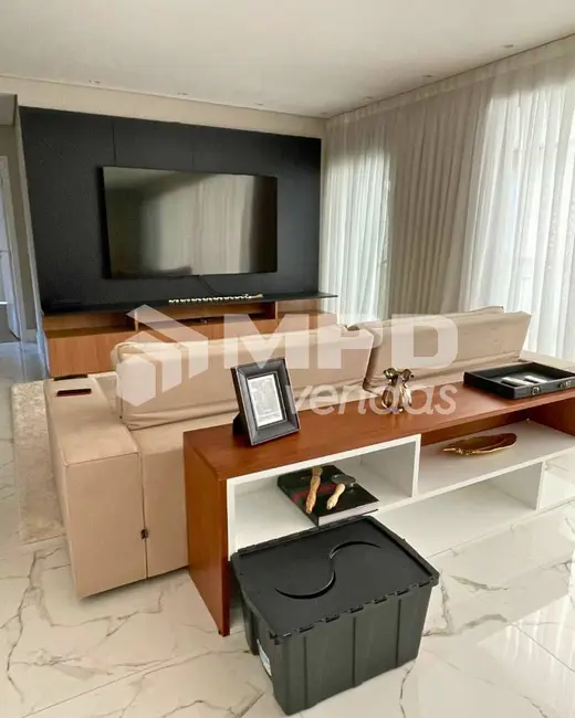 Foto 4 de Apartamento com 3 quartos à venda, 228m2 em Alphaville Conde II, Barueri - SP