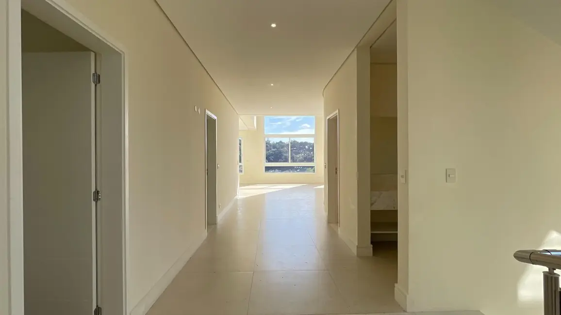 Foto 4 de Sobrado com 4 quartos para alugar, 521m2 em Alphaville, Santana De Parnaiba - SP