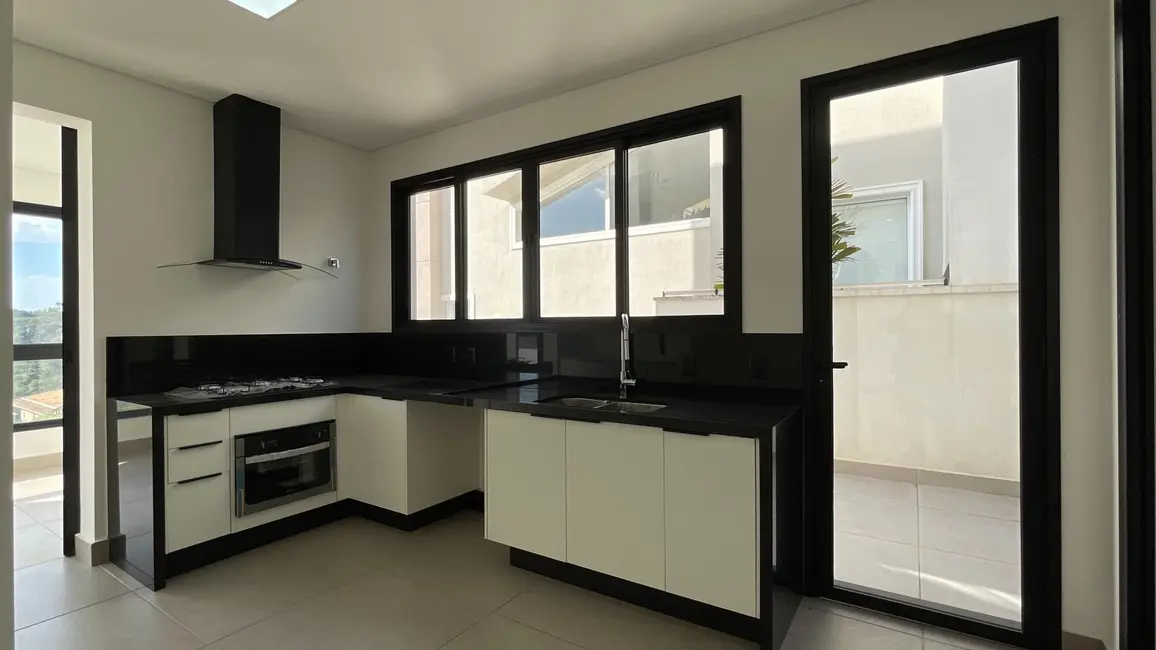 Foto 8 de Sobrado com 4 quartos para alugar, 350m2 em Alphaville, Santana De Parnaiba - SP