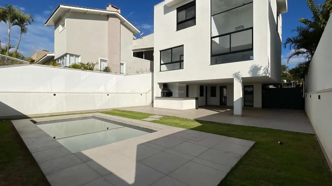 Foto 3 de Sobrado com 4 quartos para alugar, 350m2 em Alphaville, Santana De Parnaiba - SP