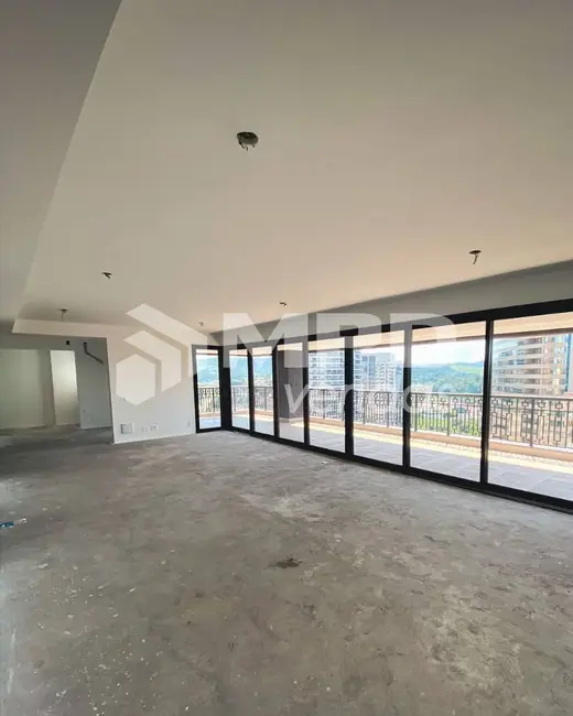 Foto 4 de Apartamento com 3 quartos à venda, 410m2 em Green Valley Alphaville, Barueri - SP