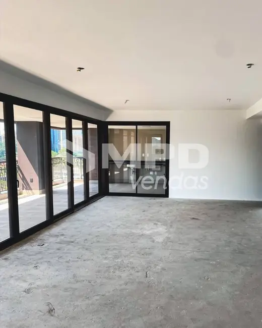 Foto 3 de Apartamento com 3 quartos à venda, 410m2 em Green Valley Alphaville, Barueri - SP