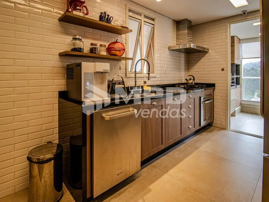 Apartamento com 3 quartos à venda, 175m2 em Tamboré, Santana De Parnaiba - SP - imagem 5 Foto 5 de Apartamento com 3 quartos à venda, 175m2 em Tamboré, Santana De Parnaiba - SP