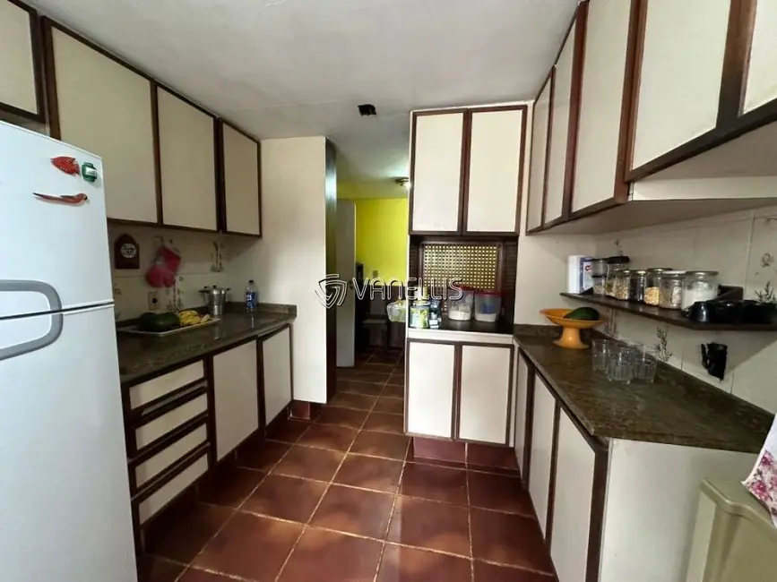 Foto 9 de Sobrado com 3 quartos à venda, 600m2 em Condomínio Nova São Paulo, Itapevi - SP