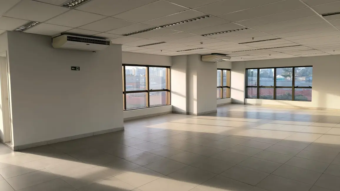 Sala Comercial com 1 quarto para alugar, 636m2 em Vila Pouso Alegre, Barueri - SP - imagem 2 Foto 2 de Sala Comercial com 1 quarto para alugar, 636m2 em Vila Pouso Alegre, Barueri - SP