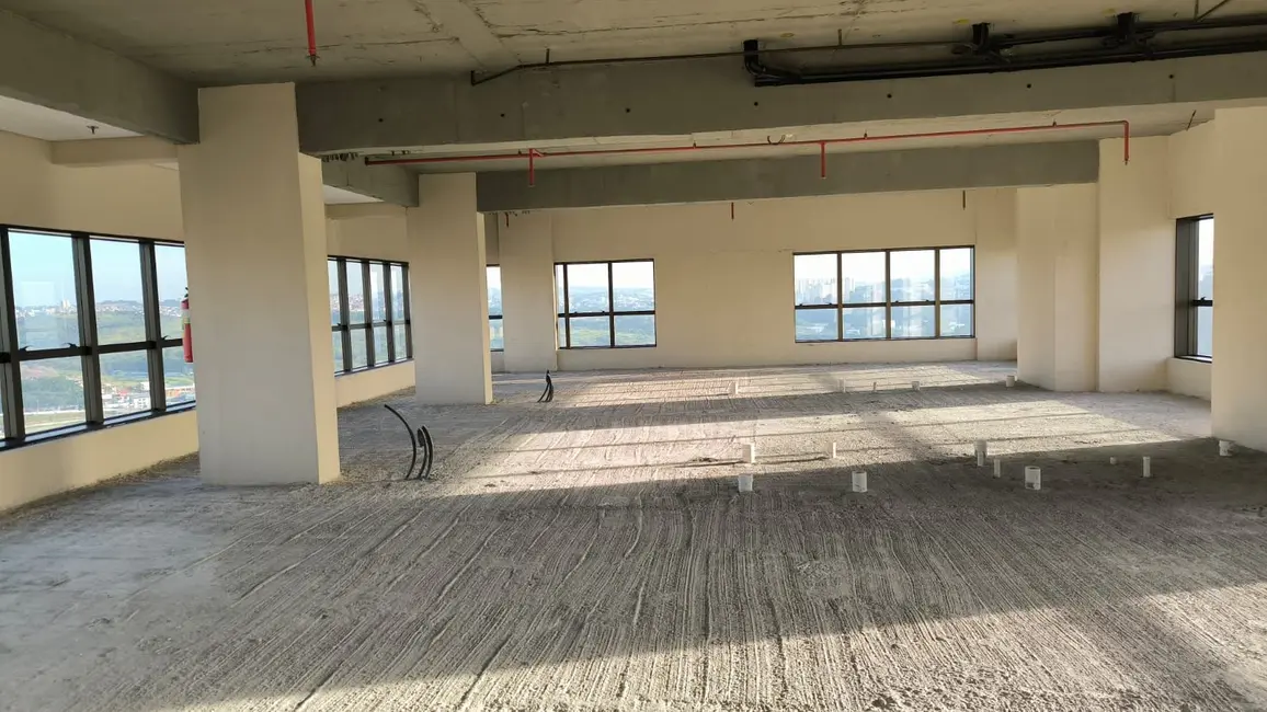 Foto 6 de Sala Comercial com 1 quarto para alugar, 636m2 em Vila Pouso Alegre, Barueri - SP