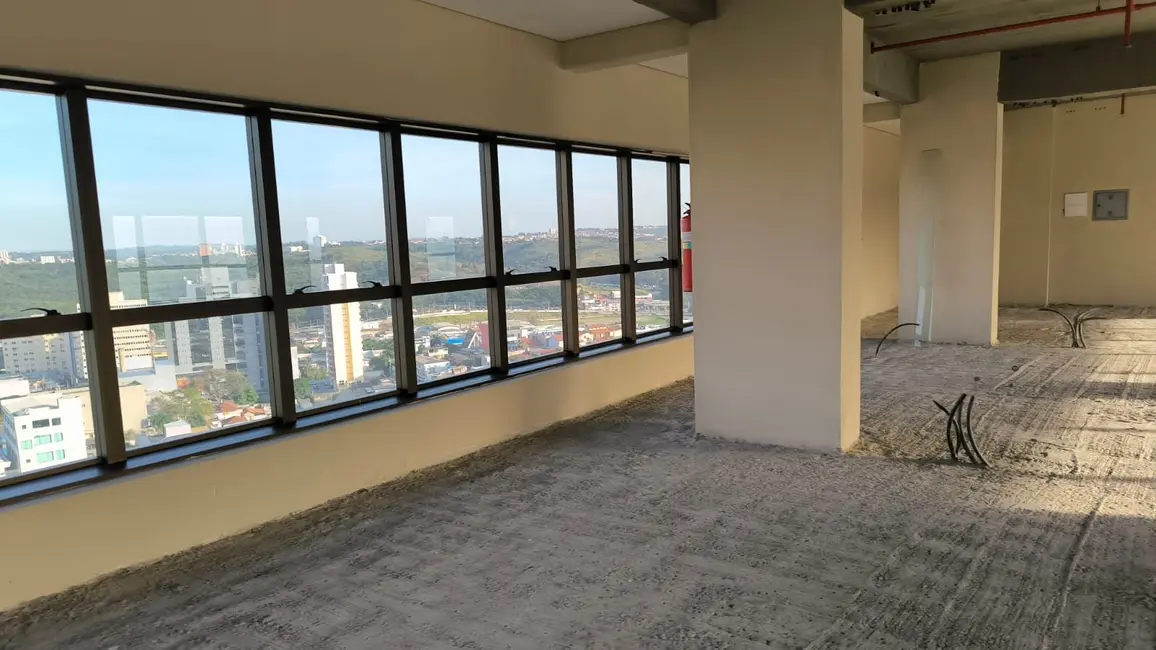 Foto 1 de Sala Comercial com 1 quarto para alugar, 636m2 em Vila Pouso Alegre, Barueri - SP